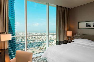 Sheraton Grand Hotel, DubaiTwo-Bedroom Apartment - King Bedroom